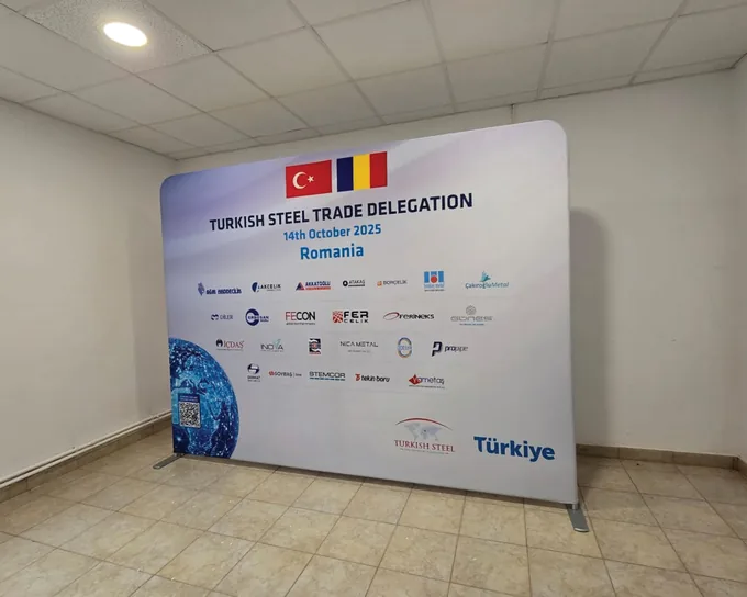 Panou expozițional personalizat pentru Turkish Steel Trade Delegation România